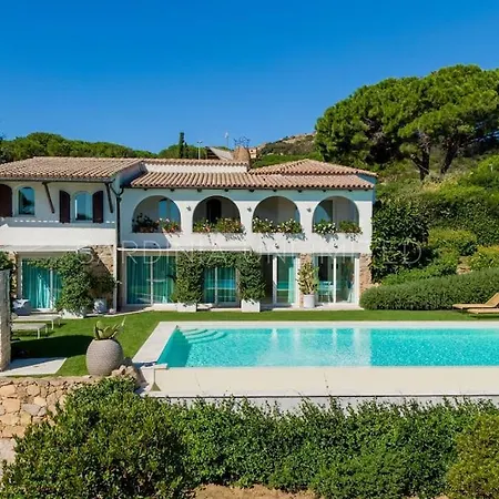 Villa Onyx *